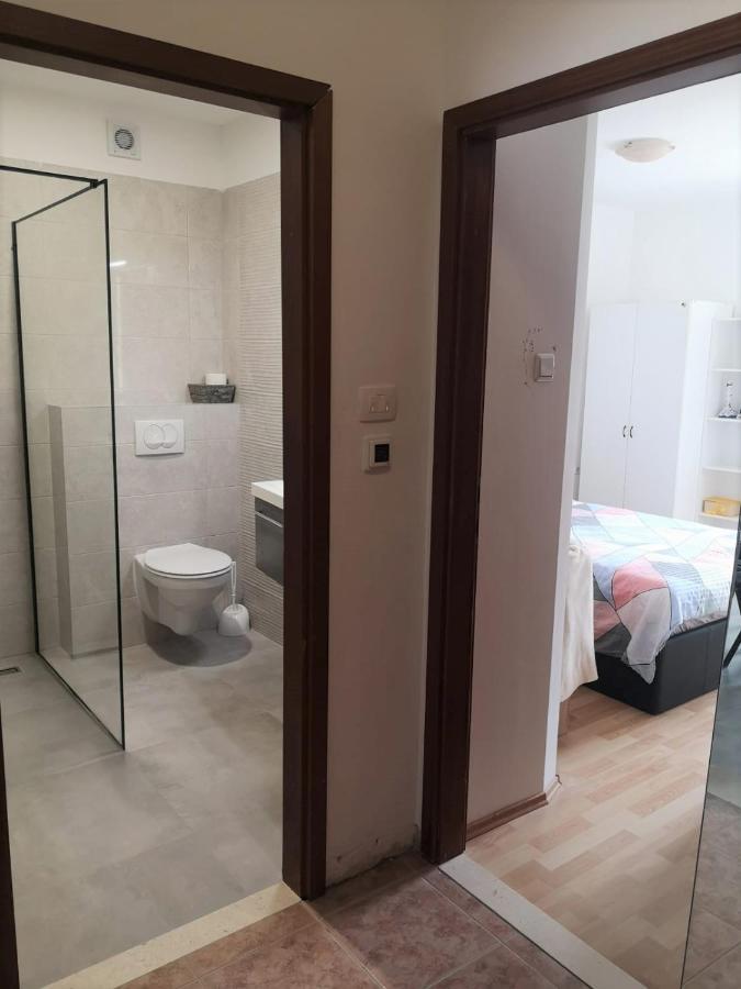 Apartments Tanja Kaštela Екстериор снимка