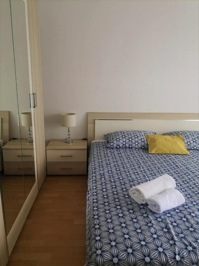Apartments Tanja Kaštela Екстериор снимка