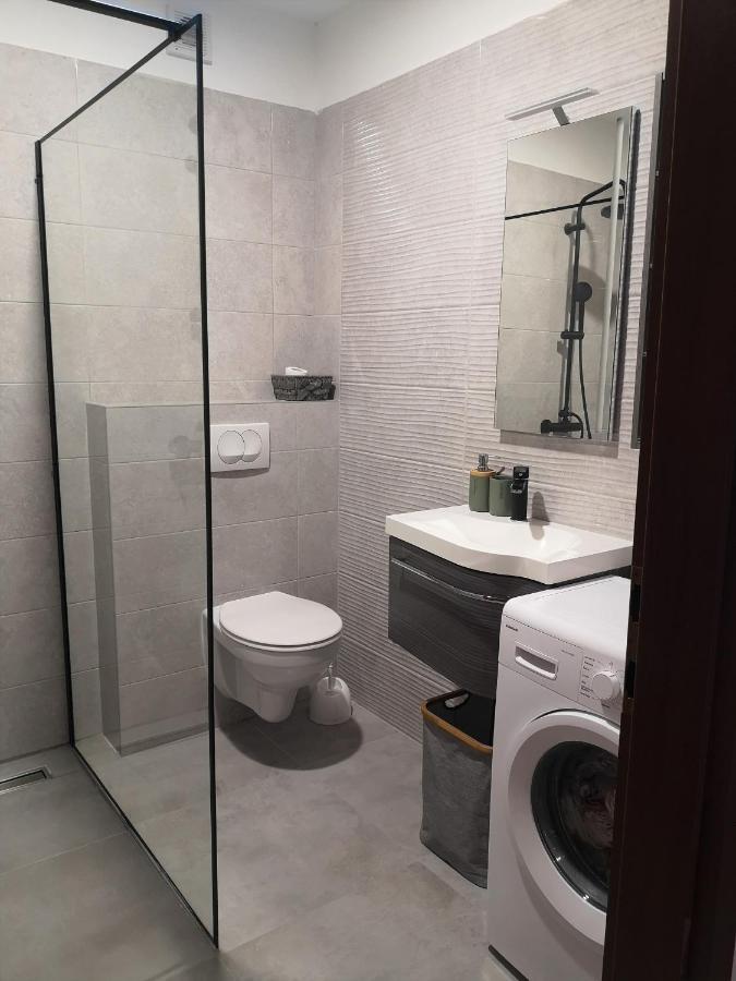 Apartments Tanja Kaštela Екстериор снимка
