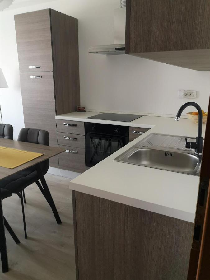 Apartments Tanja Kaštela Екстериор снимка